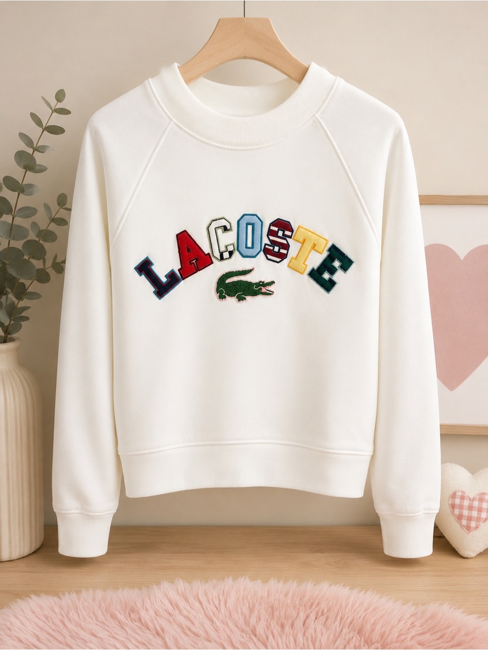 Lacoste Women's Cream Appliqué Logo Cropped Sweatshirt Size 36 (Small) $160 MSRP